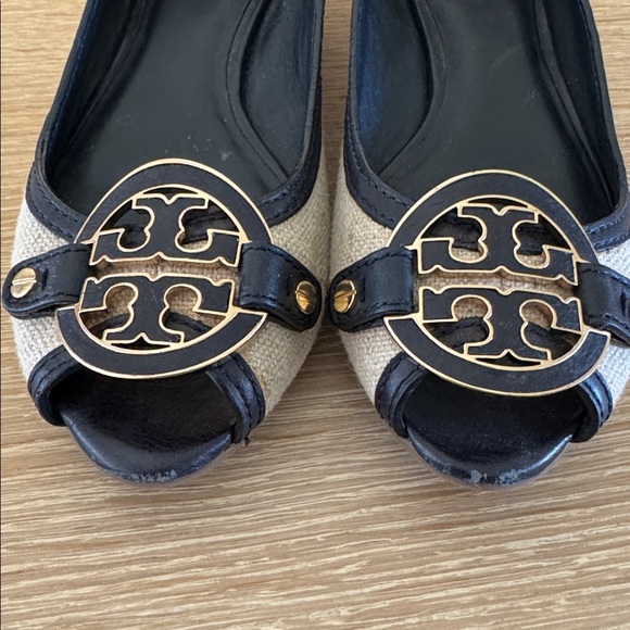 Tory Burch 🖤 - Picture 2 of 7